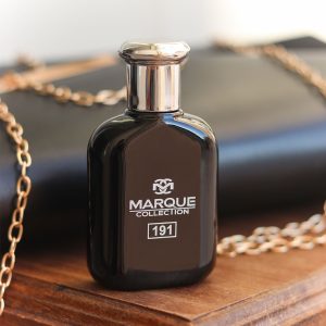 بطری 25 میل عطر مردانه رالف لورن پولو بلک | Polo Black مارکو کالکشن کد 191 با طراحی مشکی و لوکس در پس‌زمینه‌ای مینیمال.