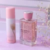 بطری ۸۰ میل عطر ایوروشه اویدنس | Yves Rocher Comme une Evidence شرکت فرگرانس با طراحیشیک در پس‌زمینه‌ای مینیمال