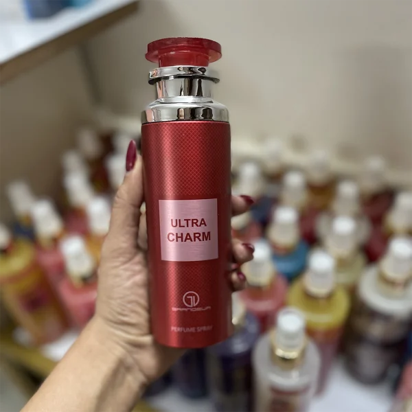 اسپری لاست چری | TOM FORD Lost Cherry Spray ۲۰۰ میل گراندیور با رایحه گرم و تلخ برای خانم‌ها و آقایان