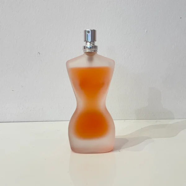 عطر ژان پل گوتیه کلاسیک | Jean Paul Gaultier Classique کلاسیک با رایحه گرم و گلی